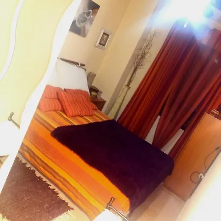 Séjour chez l'habitant Doble,bano Privado,en Piso Particular,urbanizacion Completa Y Garage,en Albufereta,cerca Del Puerto,explanada Y Castillo De